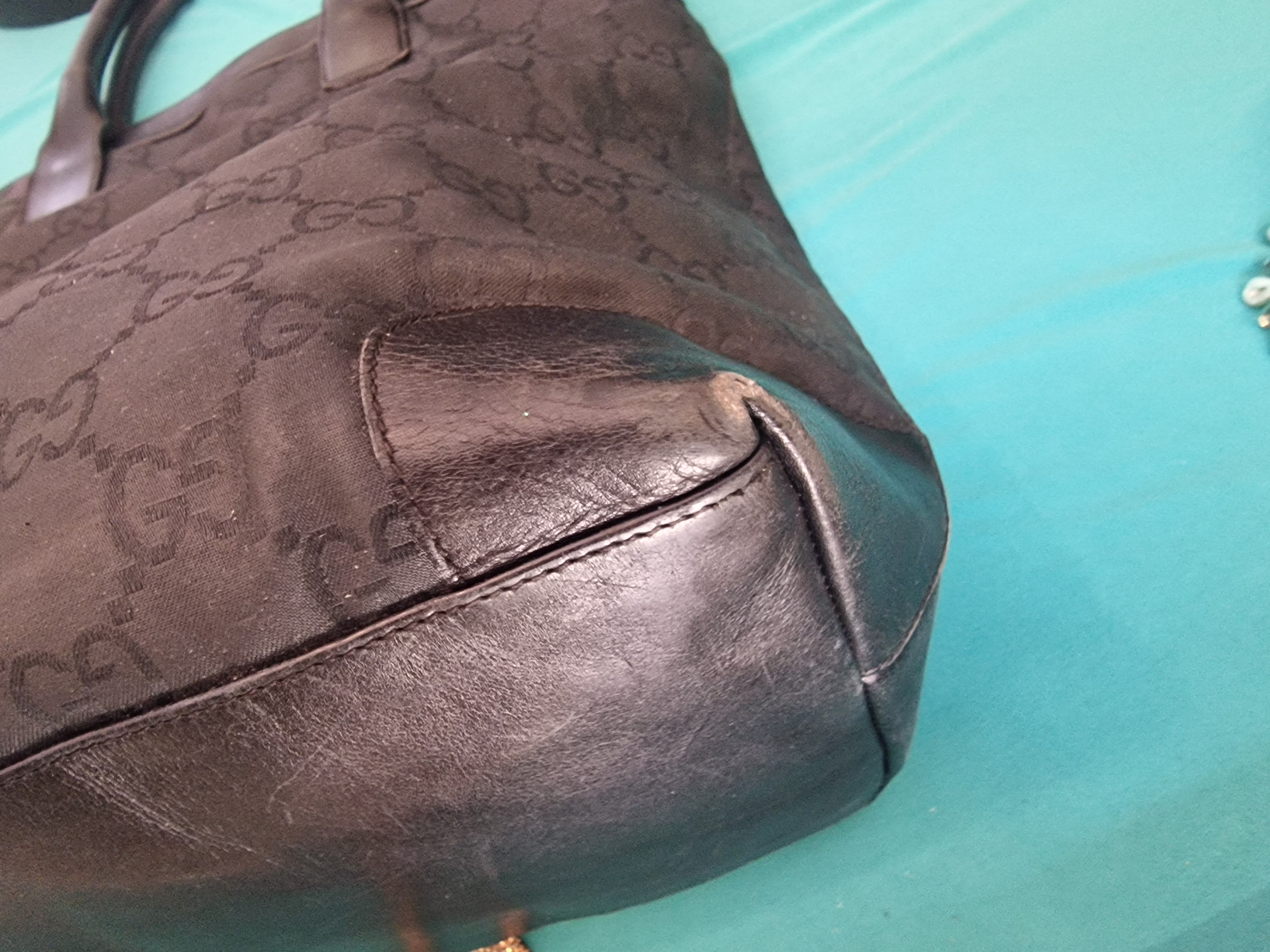 GUCCI TOTE GG