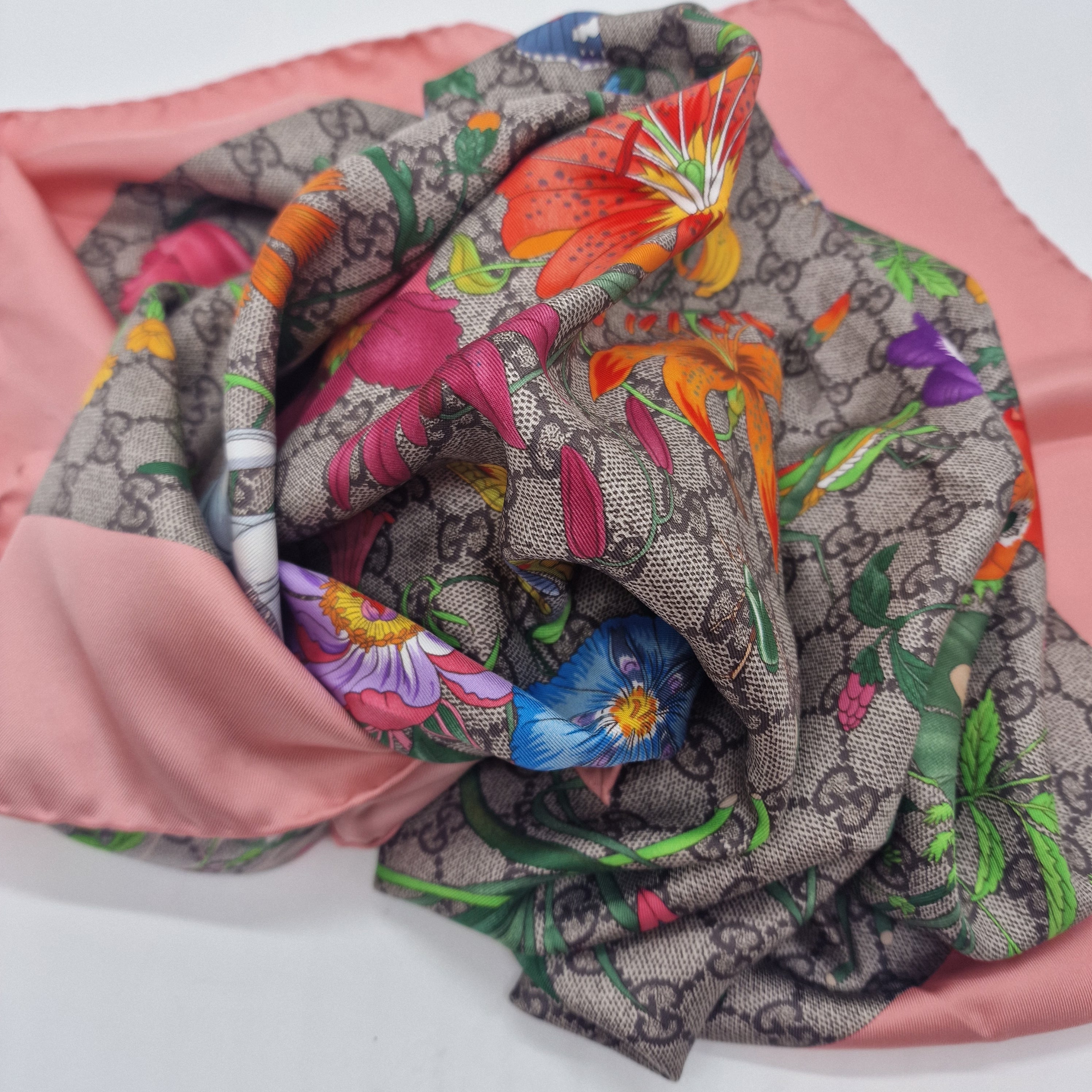 Foulard flora GG