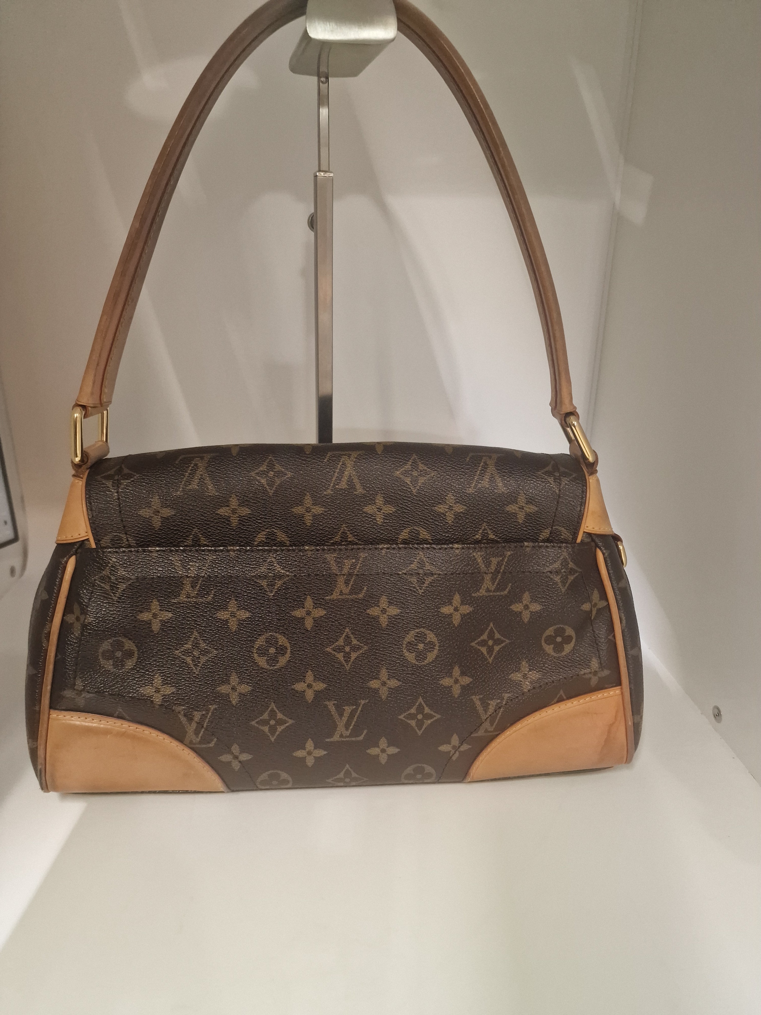 Louis Vuitton Beverly